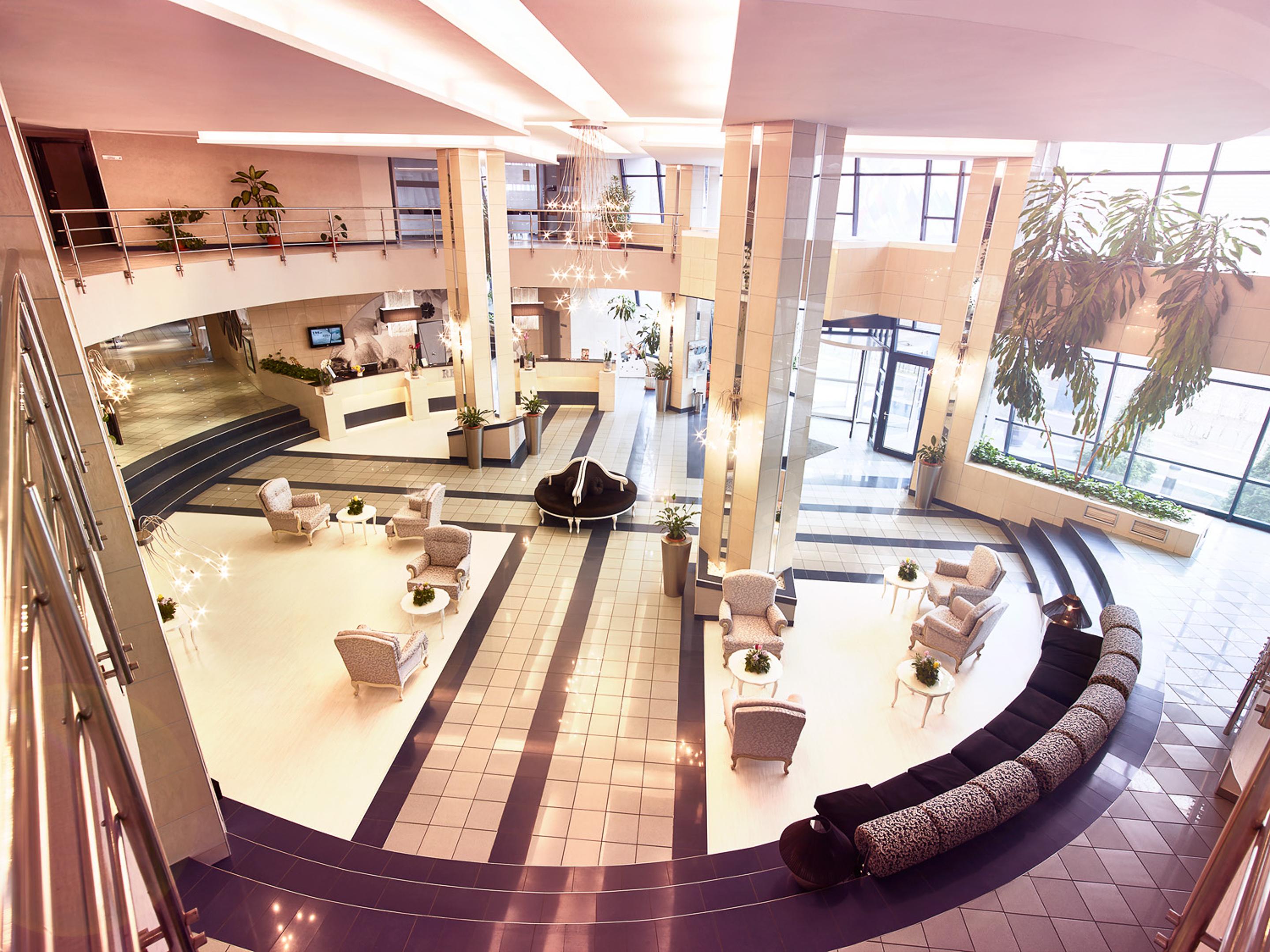 Continental Forum Oradea Exterior foto